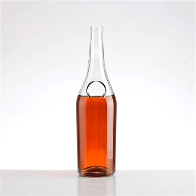750 ml degvīna pudele