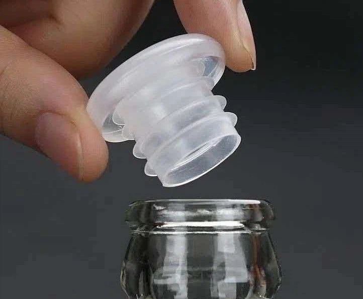 Plastic Inner Plug For Bottles suppliers